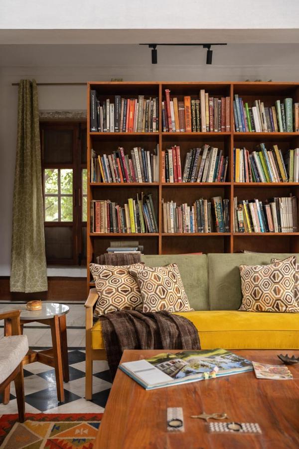 Lohonostays Library Sadhrana Bagh Gurgaon Esterno foto